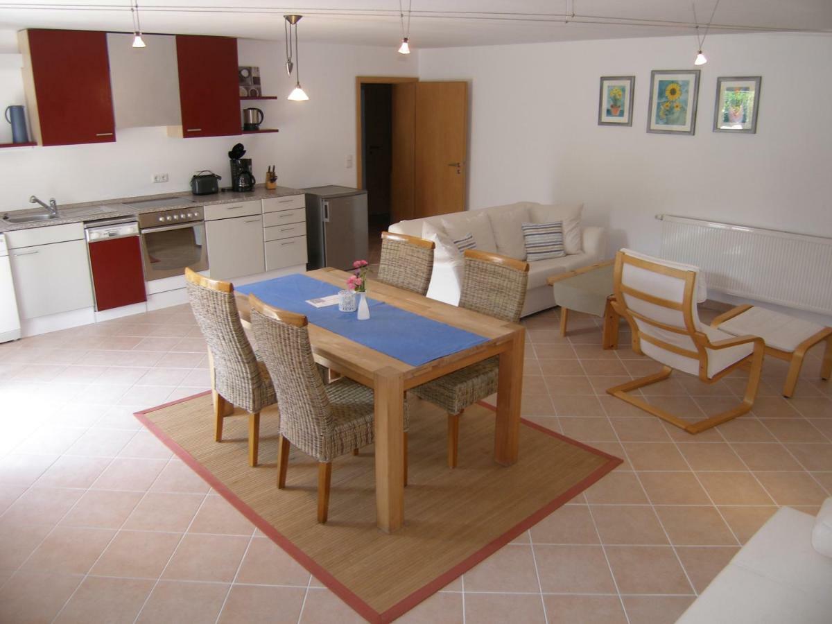 Ferienwohnung Stettfeld 외부 사진
